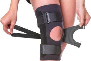 J Brace Patellar Stabilizer, Black